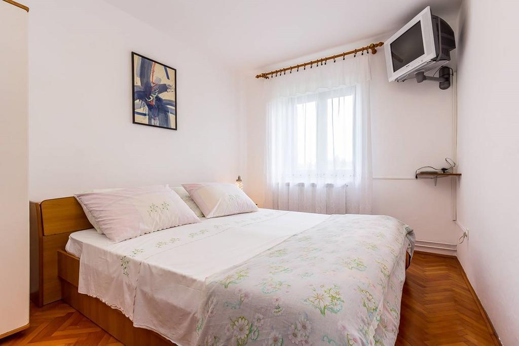 Apartment Stelia Mednjan Luaran gambar